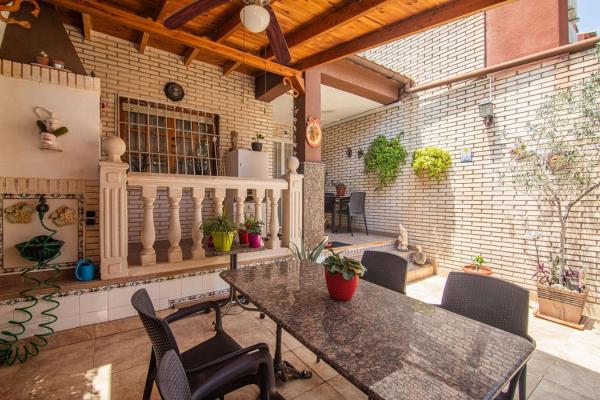 Chalet adosado en Avenida de la Costa Blanca, Cabo de las Huertas, Alicante / Alacant photo 1