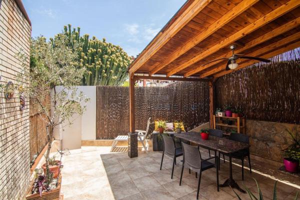 Chalet adosado en Avenida de la Costa Blanca, Cabo de las Huertas, Alicante / Alacant photo 4