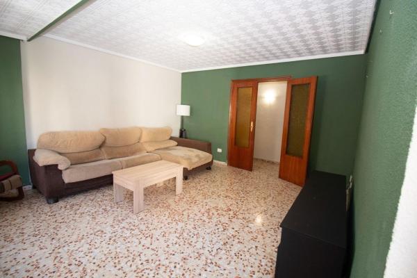 Venta de piso en Piso en Calle Vicente Blasco Ibáñez, Las Piscinas Naturales, Torrevieja, Torrevieja
thumbnail 1