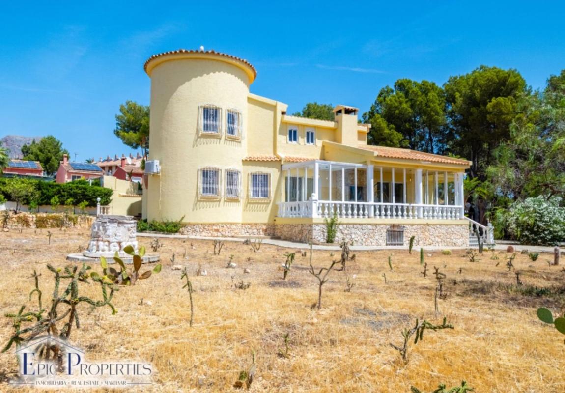 Продажа отдельного шале в  Casa o chalet en Calle Carrascar de Parcent, Montebello - Nou Espai, La Nucia, Ла Нусия photo 2