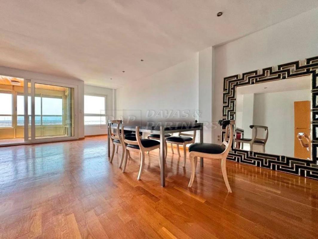 Sale of apartment in Piso en Paseo Vistalegre, Centro - Muelle Pesquero, Torrevieja, Torrevieja
photo 3