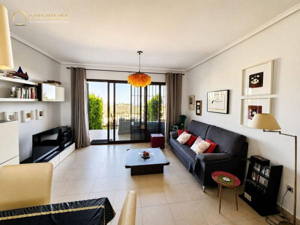 Chalet adosado en Avenida Baronia de Polop, Casco urbano, Polop photo 1