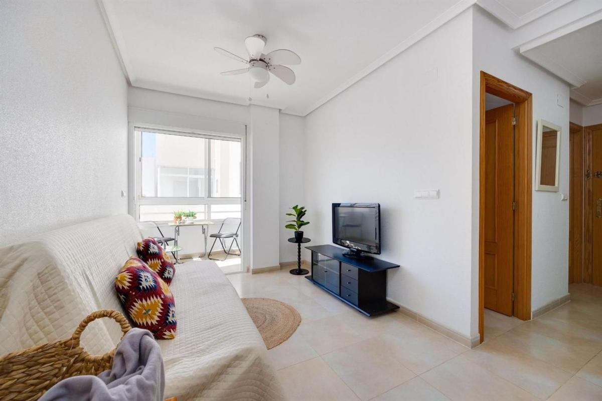 Penthouse sale in Ático en Calle Joaquín Chapaprieta, Centro - Muelle Pesquero, Torrevieja, Torrevieja photo 3