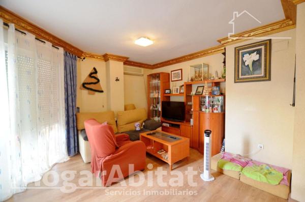 Продажа квартиры на Piso en Calle Córdoba, San Blas, Alicante / Alacant, Аликанте / Алакант
 photo 2