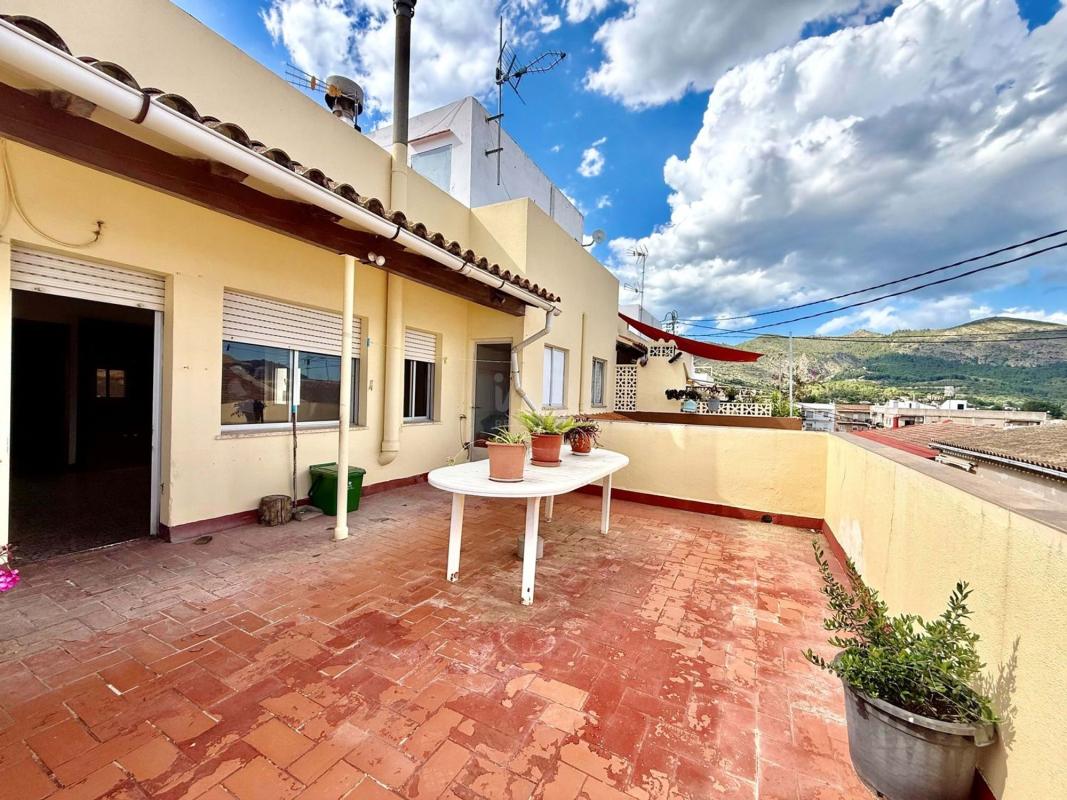 Продажа квартиры на Piso en Jalón, Халон
photo 1