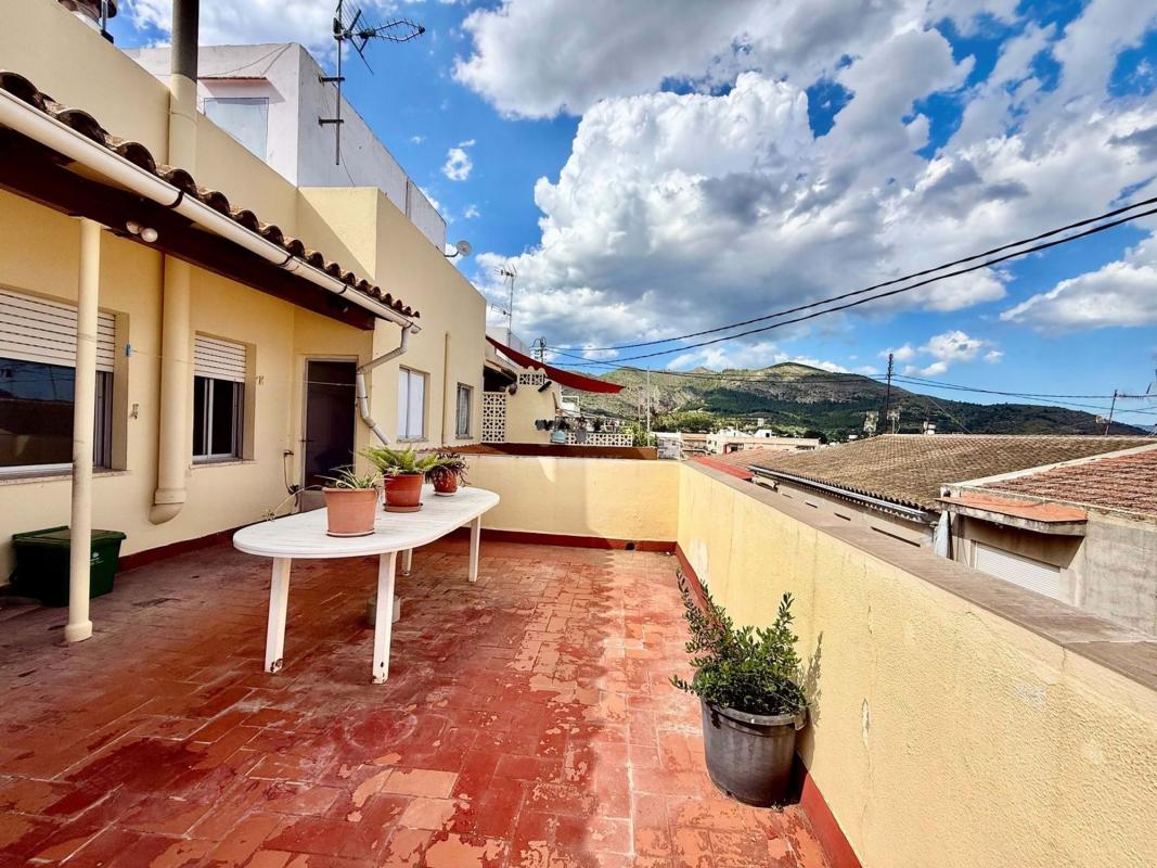 Продажа квартиры на Piso en Jalón, Халон
photo 2