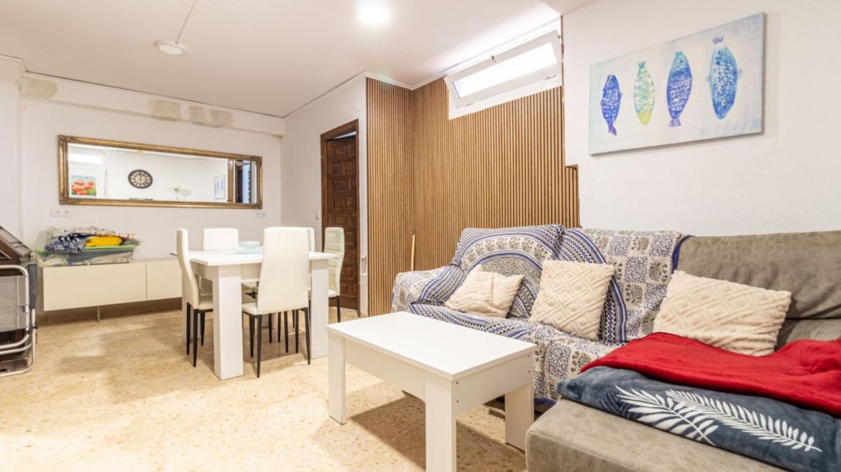 Sale of apartment in Piso en El Palmar-Los Molinos, Denia, Denia
photo 2