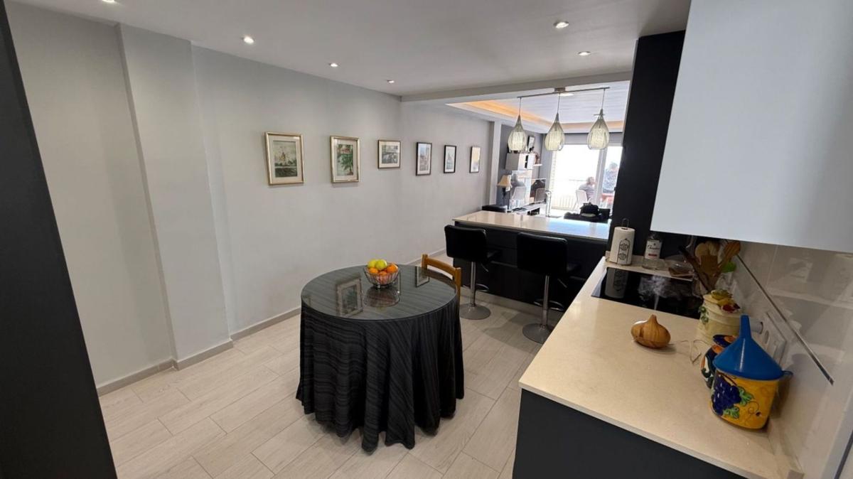 Продажа квартиры на Piso en Avenida Habaneras - Curva de Palangre, Torrevieja, Торревьеха
 photo 4