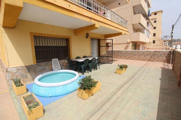 Venta de piso en Piso en Inglaterra, Los Europeos, Torrevieja, Torrevieja
photo 1