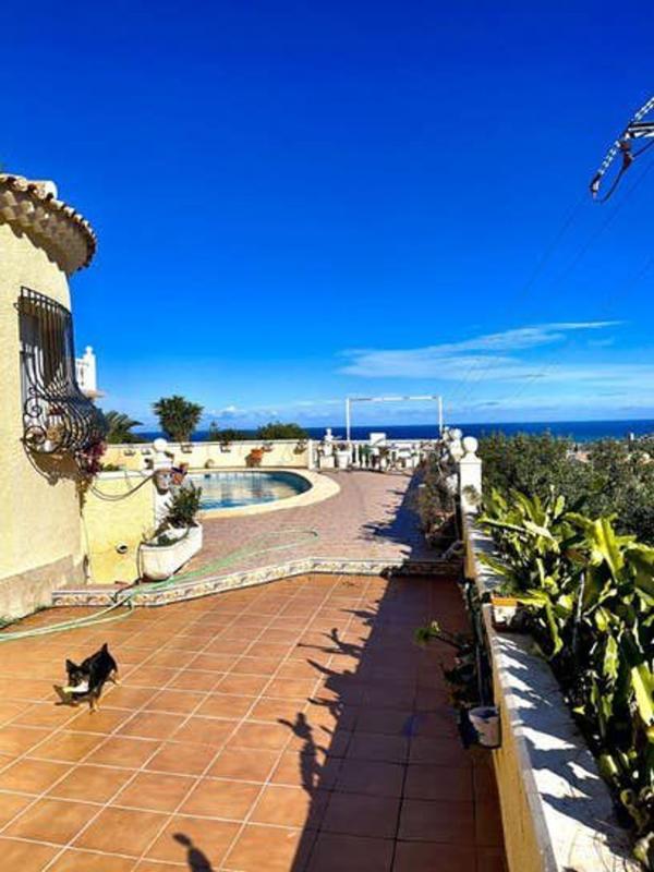 Properties for sale and rent in Spain photo 2