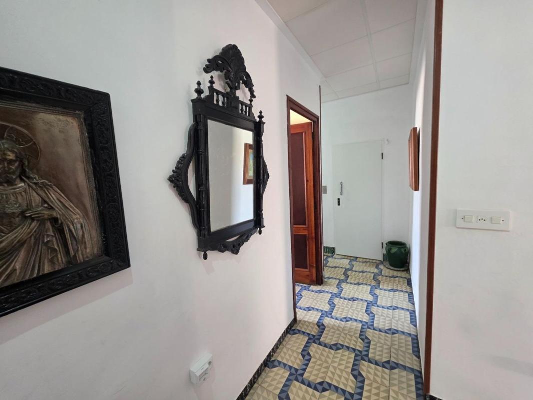 Properties for sale and rent in Spain photo 5