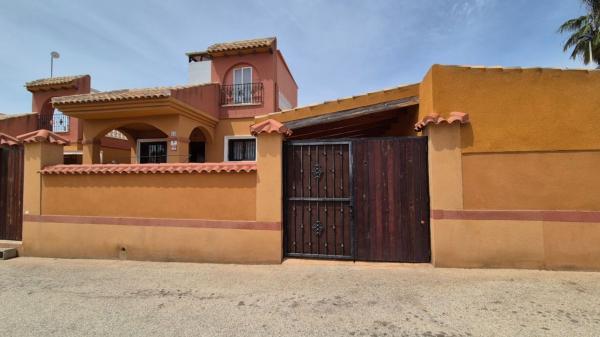 Casa o chalet independiente en Aguas Nuevas, Torrevieja photo 2