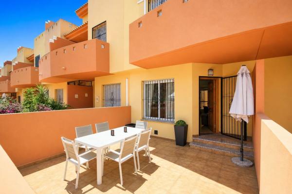 Chalet adosado en Calle del Mar, Aguamarina, Orihuela photo 4