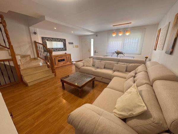 Chalet adosado en Calle bolos, 8, Rebolledo photo 1