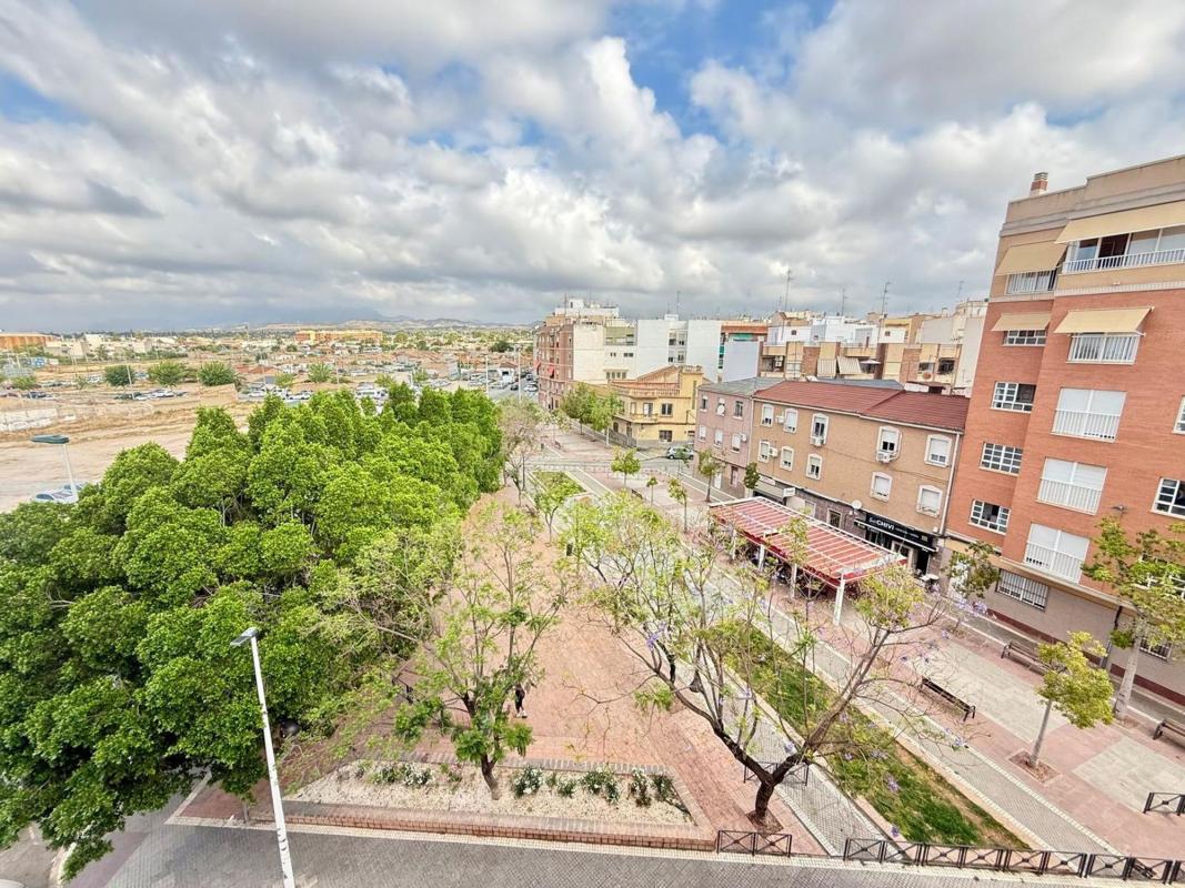 Sale of apartment in Piso en Calle Josep Bernad Amorós, Carrús Oeste, Elche / Elx, Elche / Elx
photo 3
