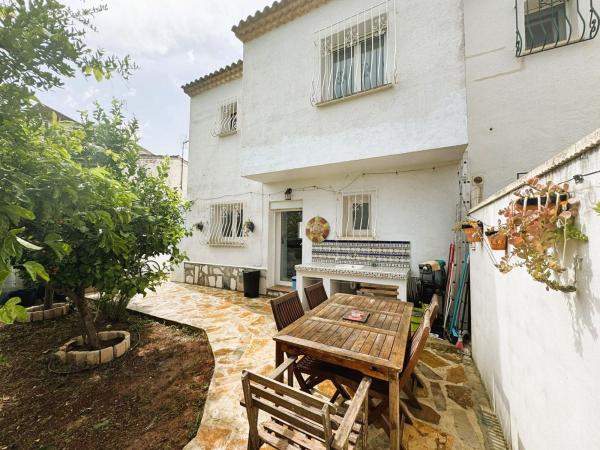 Chalet adosado en Calle de L'Agret, 5, El Montgó, Denia photo 1