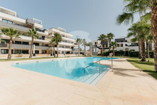 Penthouse for sale at Ático en Calle Lagos de Covadonga, Zona Lago - Los Almendros, Orihuela, Orihuela thumbnail 1