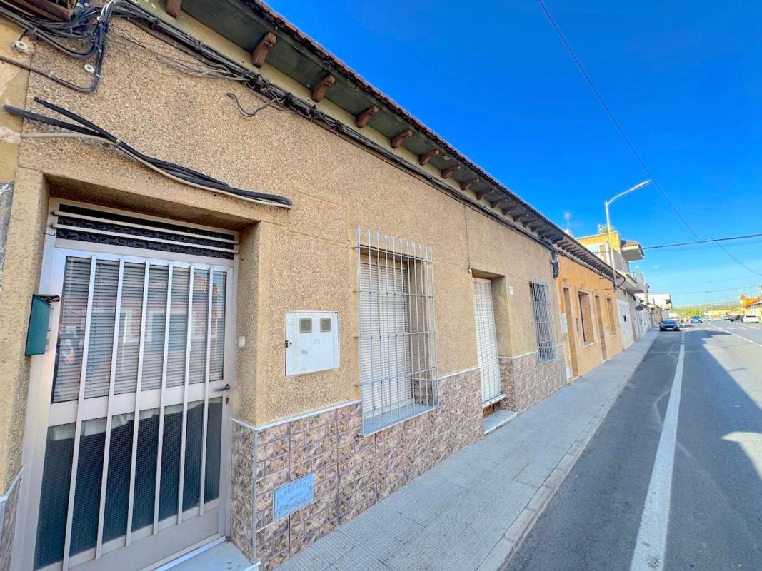 Properties for sale and rent in Spain photo 1