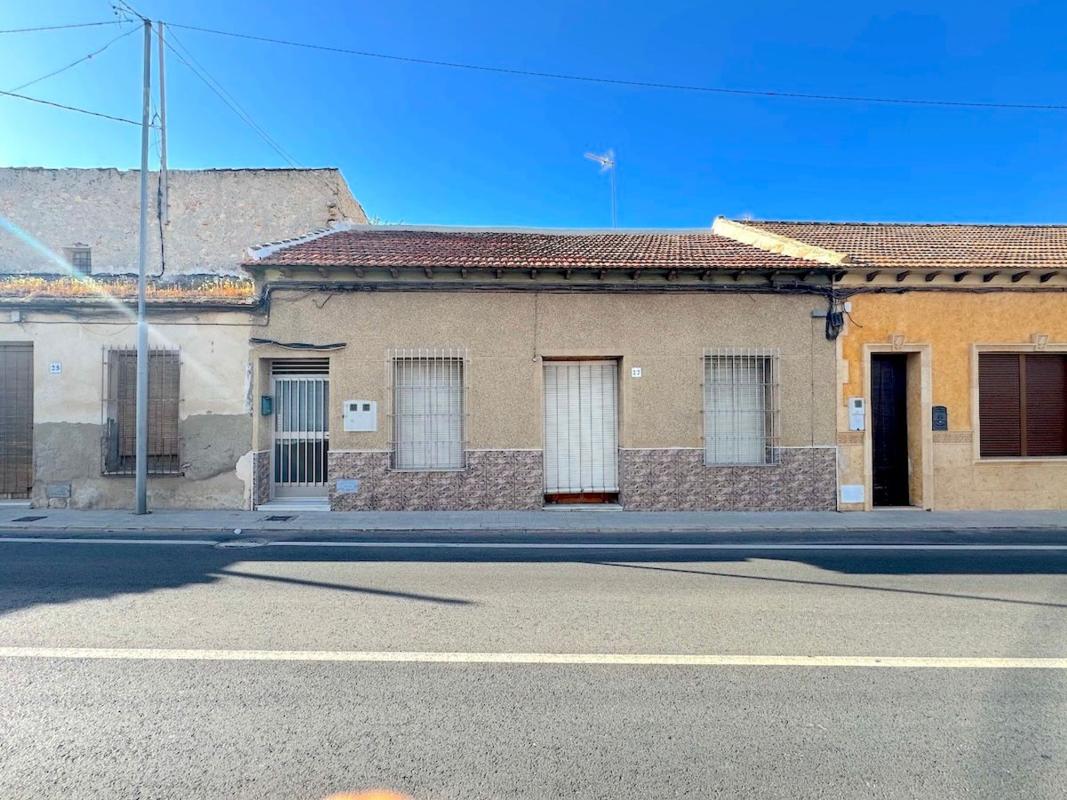 Properties for sale and rent in Spain photo 2