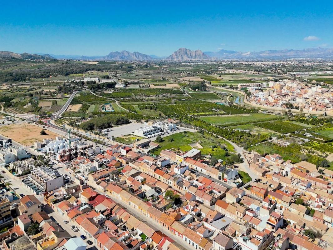 Properties for sale and rent in Spain photo 4