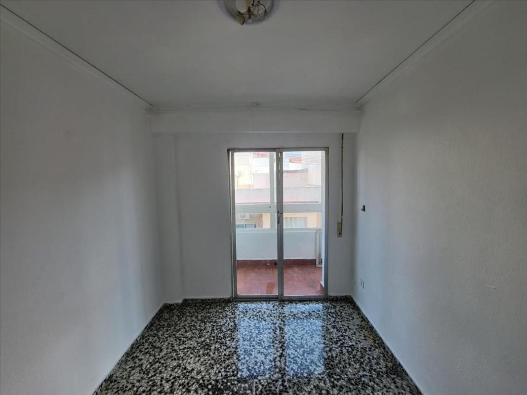 Sprzedaż mieszkania w Piso en Amparo Merle, Centro Urbano, Denia, Dénia
photo 5