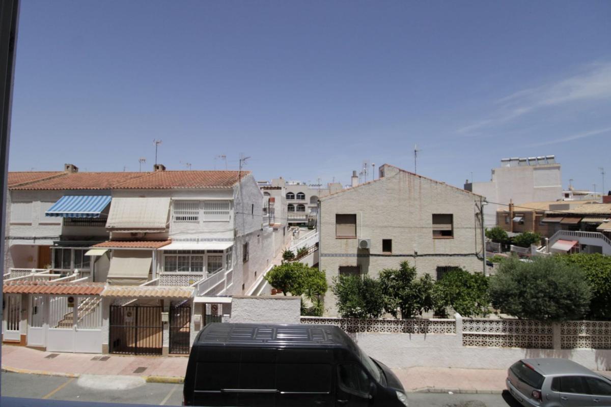 Sprzedaż mieszkania w Piso en Calle Galeón, Avenida Habaneras - Curva de Palangre, Torrevieja, Torrevieja
photo 4