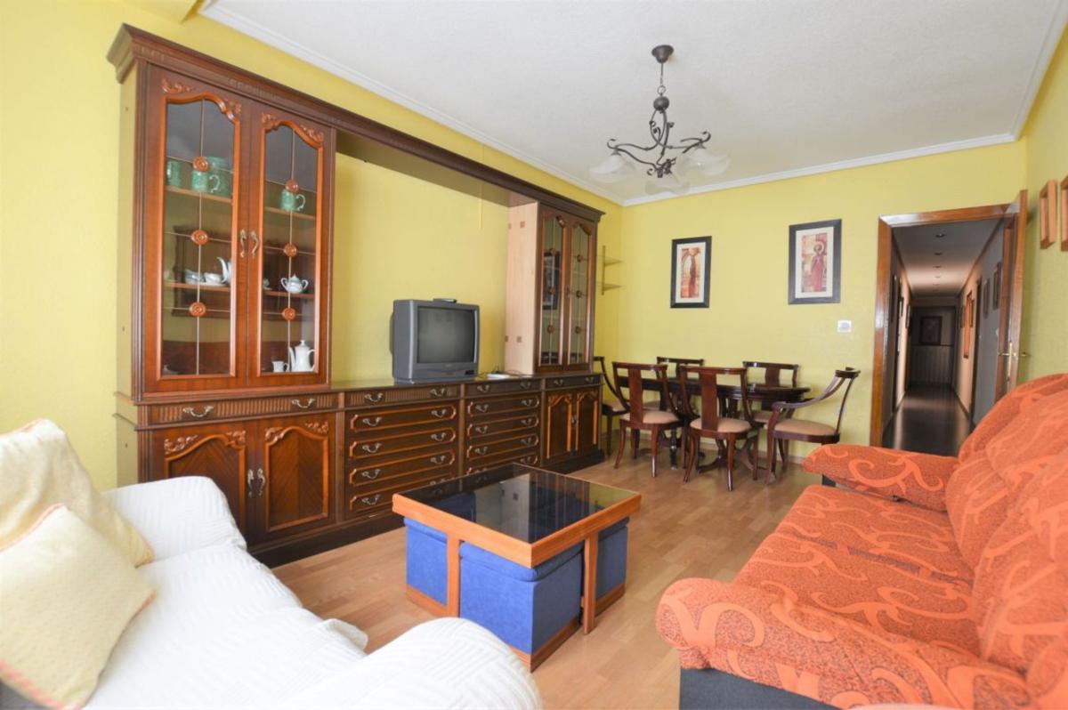 Venta de piso en Piso en Plaza de Toros - Avenida Chapí - Trinquete, Elda, Elda
 photo 3