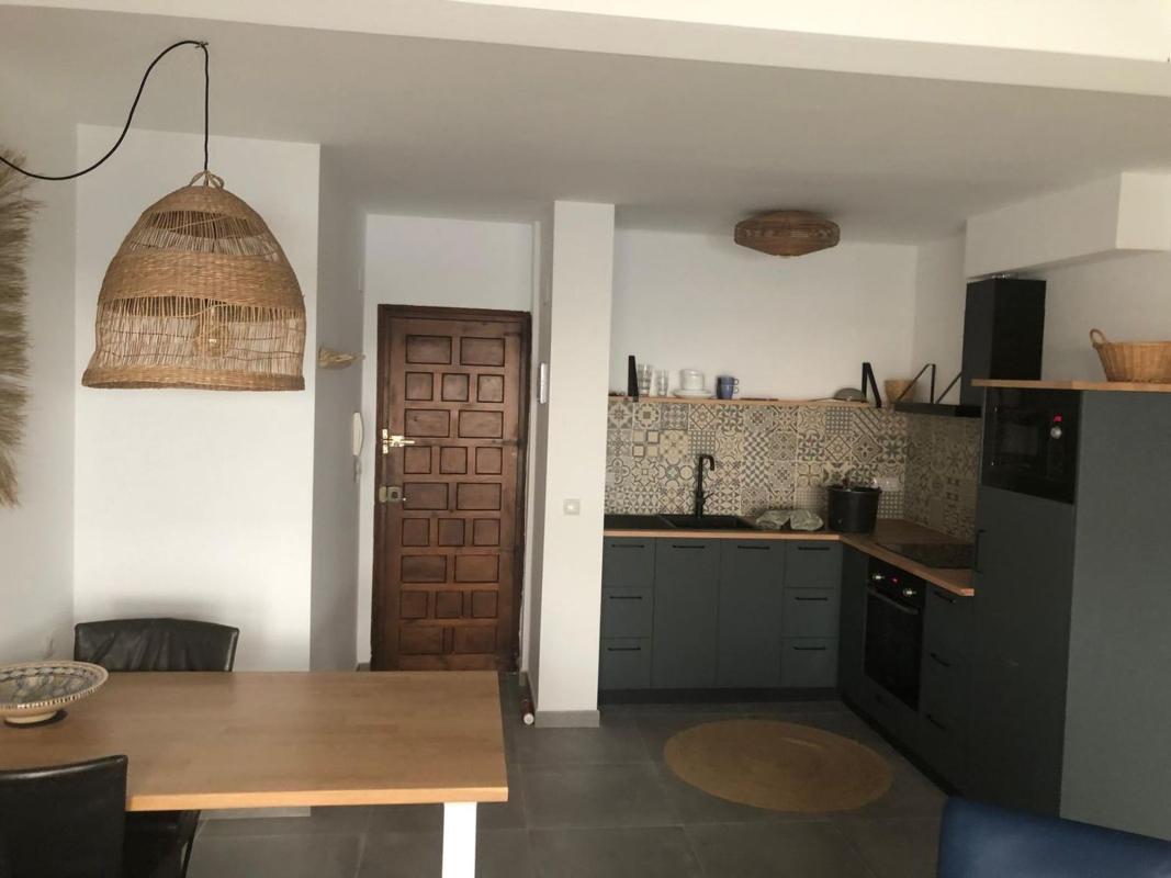 Sale of apartment in Piso en Calle de la Pau, Calpe Pueblo, Calpe, Calpe
photo 1