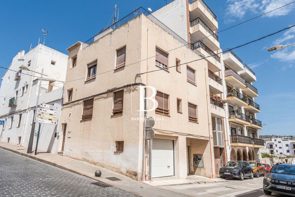 Продажа квартиры на Piso en Ronda Sud s/n, Centro Ciudad, Jávea/Xàbia, Хавья/Хабия
photo 1