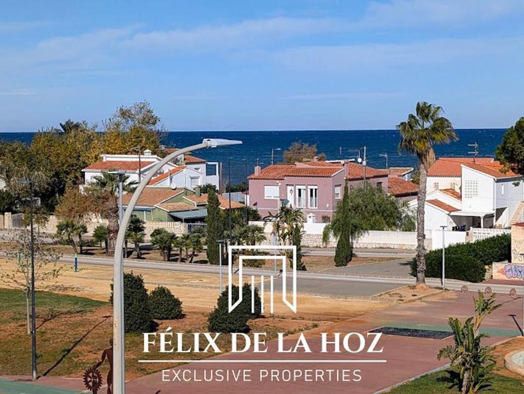 Sale of apartment in Piso en Pd Marines b, Les Bassetes-El Marjal, Denia, Denia
photo 1