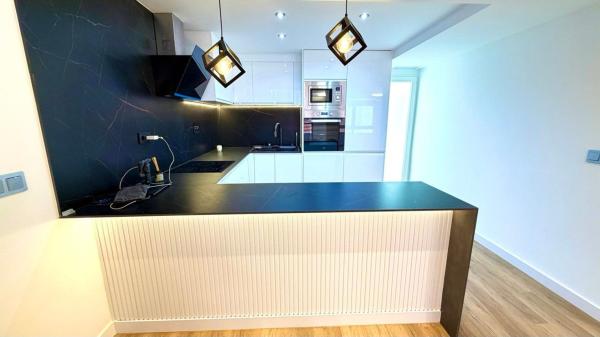 Venta de piso en Piso en Calle Churruca, 32, Ensanche-Diputación, Alicante / Alacant, Alicante / Alacant
thumbnail 2