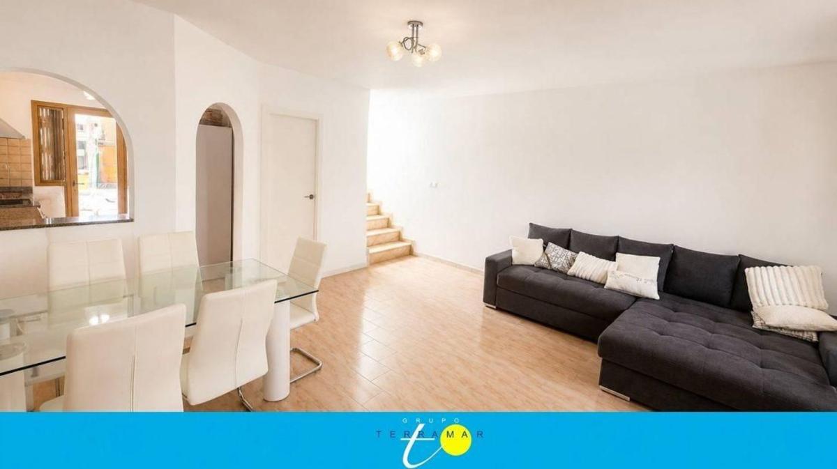 Продажа дуплекса на Dúplex en Avenida de Torrevieja, Los Balcones - Los Altos del Edén, Torrevieja, Торревьеха photo 3