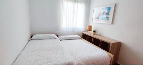 Sprzedaż mieszkania w Piso en Calle Morell, 7 h, Les Bovetes-La Felicidad, Denia, Dénia
 photo 4