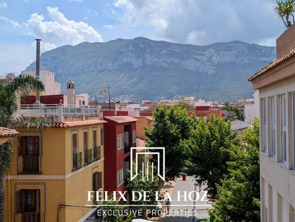 Sprzedaż mieszkania w Piso en Ronda de les Muralles, Centro Urbano, Denia, Dénia
 photo 1