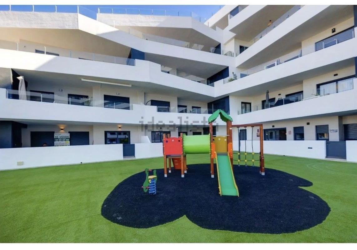 Sale of apartment in Piso en Calle Beethoven s/n, Centro, San Miguel de Salinas, San Miguel de Salinas
photo 5