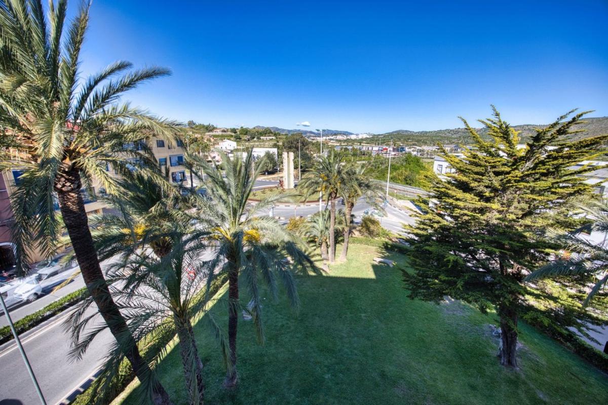 Продажа квартиры на Piso en Avenida de las Palmas, Teulada, Теулада
photo 3