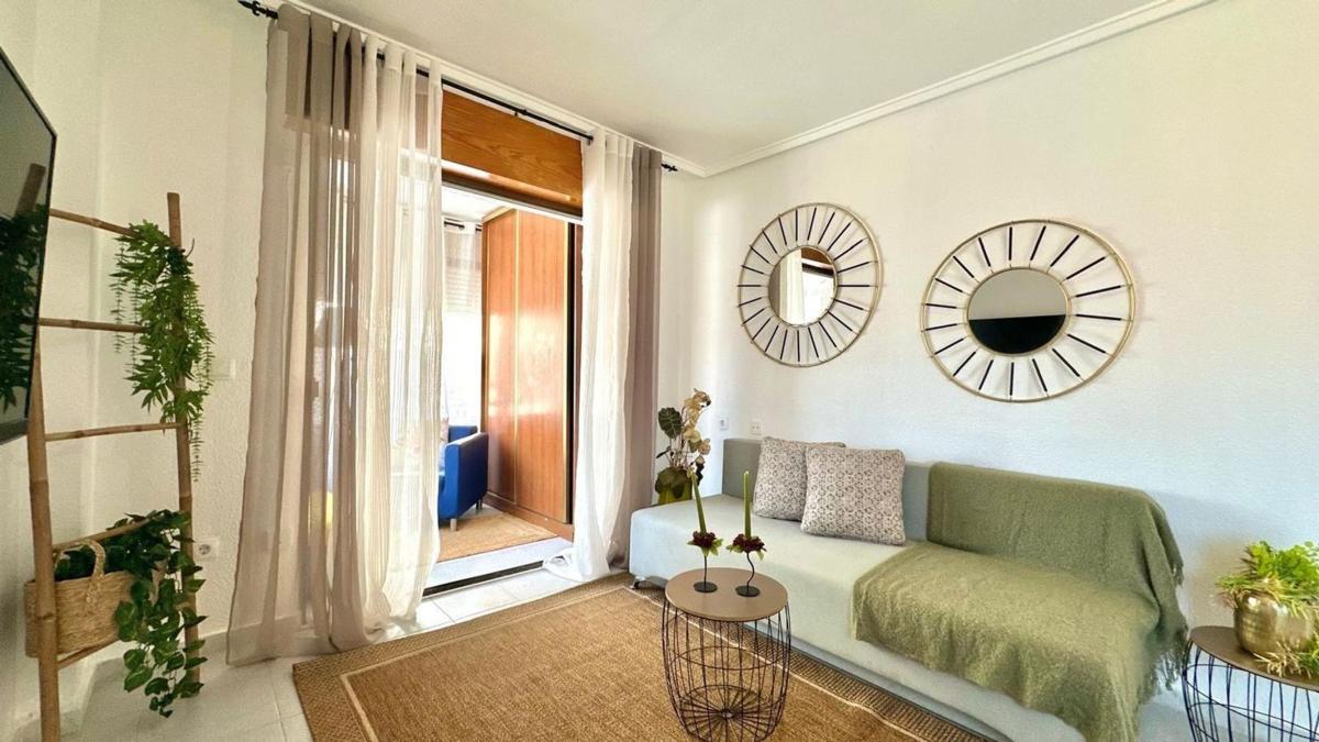 Sale of apartment in Piso en Avenida Robleda s/n, La Siesta - El Salado - Torreta, Torrevieja, Torrevieja
photo 3