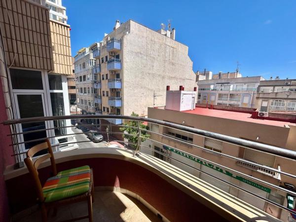 Venta de piso en Piso en Rambla Juan Mateo García s/n, Centro - Muelle Pesquero, Torrevieja, Torrevieja
photo 1