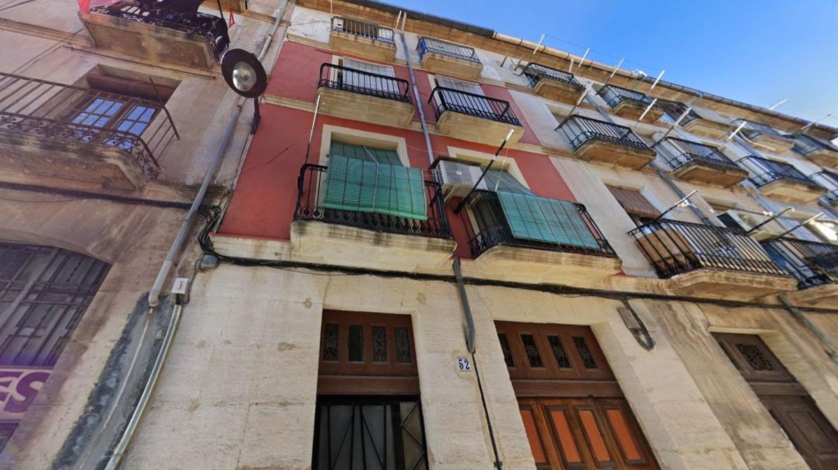 Sprzedaż mieszkania w Piso en Calle Casa Blanca, Centro - Zona Alta, Alcoy / Alcoi, Alcoy
 photo 2