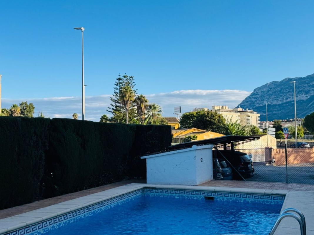 Venta de piso en Piso en Calle del Catamarà, 38, Les Bassetes-El Marjal, Denia, Denia
 photo 3