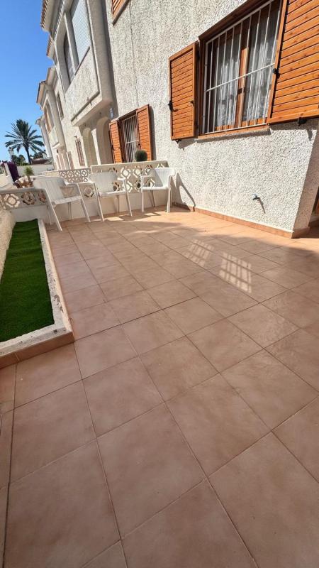 Properties for sale and rent in Spain photo 2