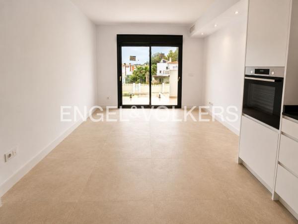 Venta de piso en Piso en El Montgó, Denia, Denia
photo 1