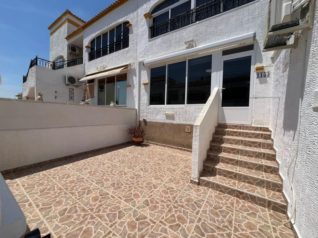 Sale of apartment in Piso en Desamparados-Hurchillo-Torremendo, Orihuela, Orihuela
 photo 2