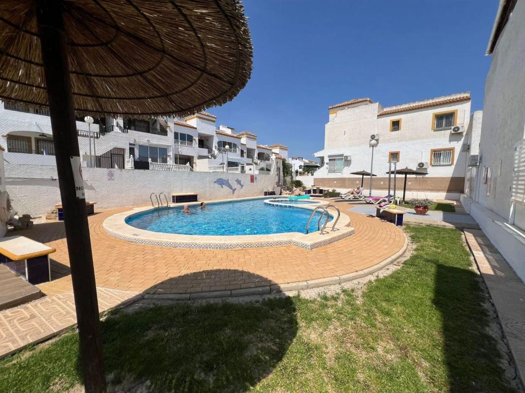Sale of apartment in Piso en Desamparados-Hurchillo-Torremendo, Orihuela, Orihuela
 photo 3