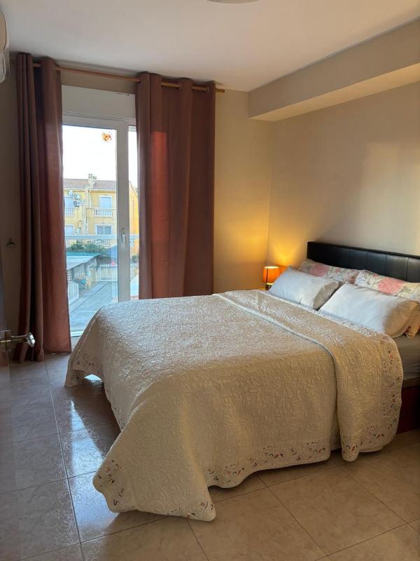 Sale of apartment in Piso en Centro Urbano, Denia, Denia
photo 2
