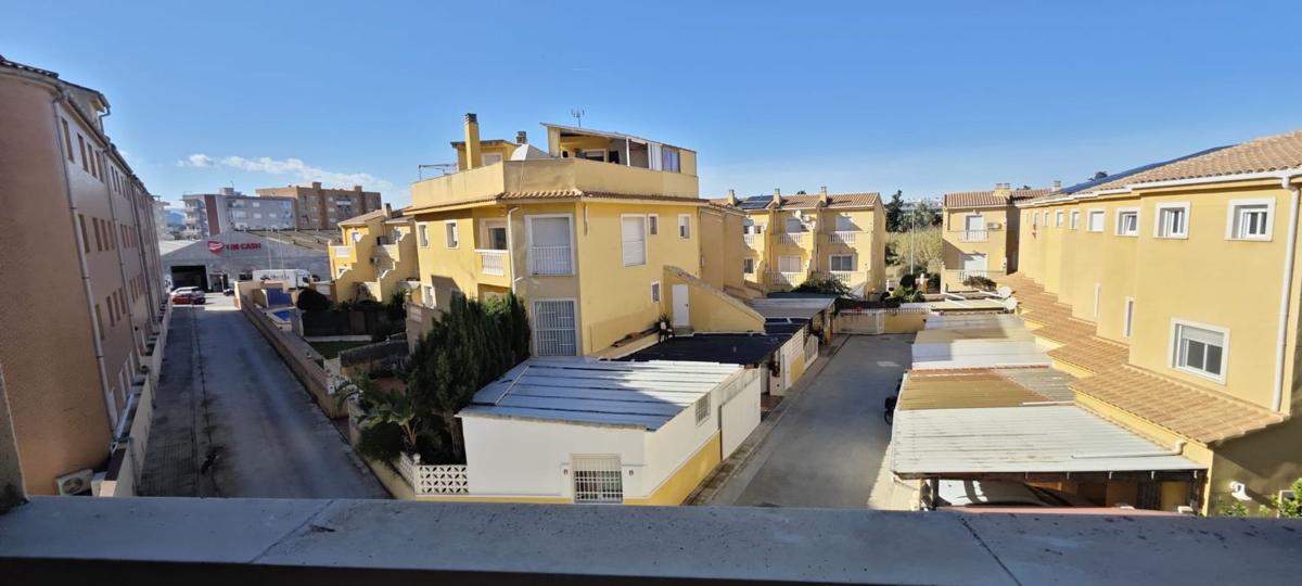 Sale of apartment in Piso en Centro Urbano, Denia, Denia
photo 1