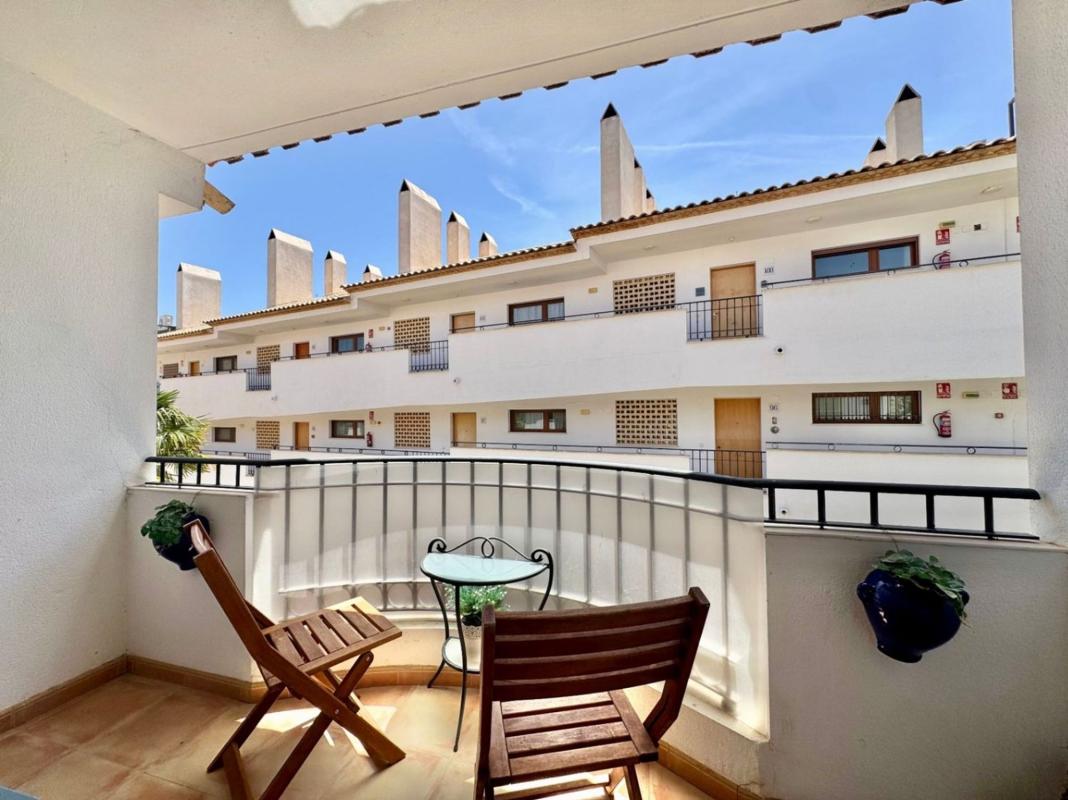 Продажа квартиры на Piso en Calle Manises, Colonia Escandinavia-Cautivador, Alfaz del Pi, Алфаз дель Пи
photo 1