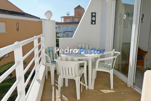 Venta de piso en Piso en Calle Cigonya, El Palmar-Los Molinos, Denia, Denia
thumbnail 2