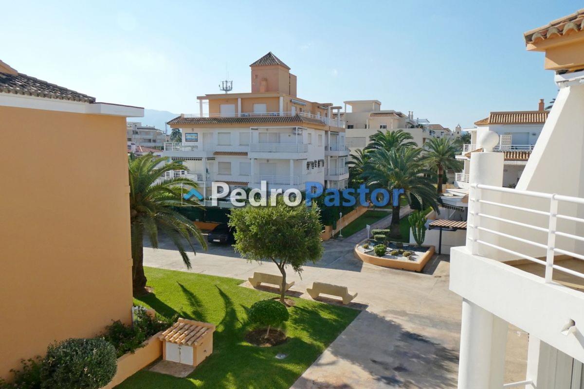 Venta de piso en Piso en Calle Cigonya, El Palmar-Los Molinos, Denia, Denia
photo 4