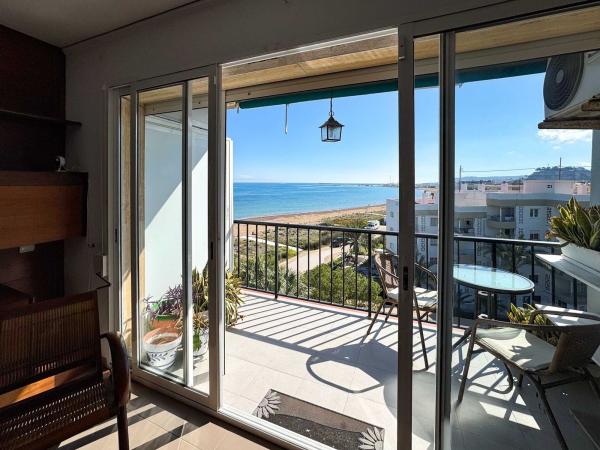 Venta de piso en Piso en Cr Marines a Denia Les, 62, Les Bassetes-El Marjal, Denia, Denia
thumbnail 2
